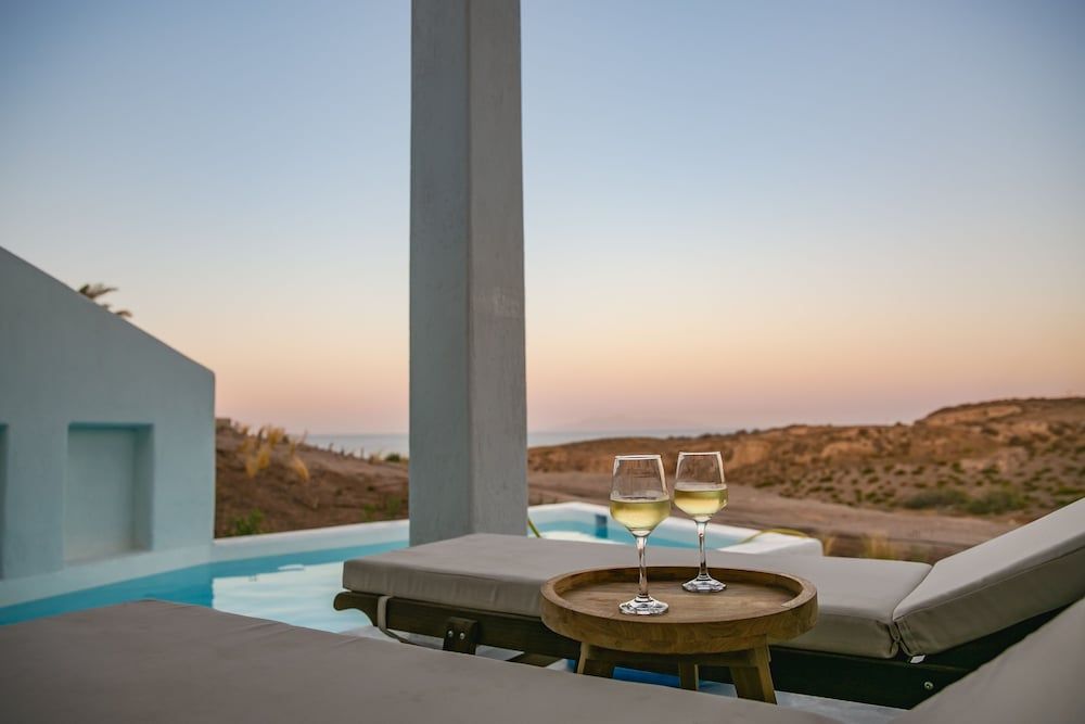 Thimari Lodge Cave Suite 10