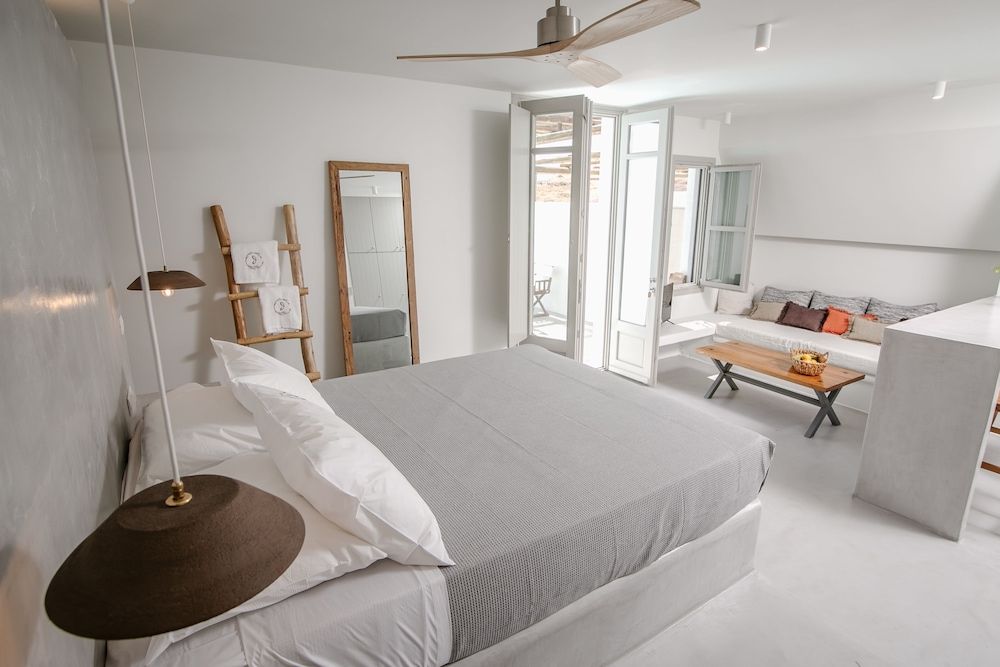 Thimari Lodge Cave Suite 3