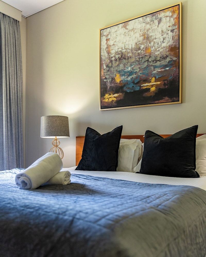 The Grand Oaks Resort Standard Room (King Suite) 2