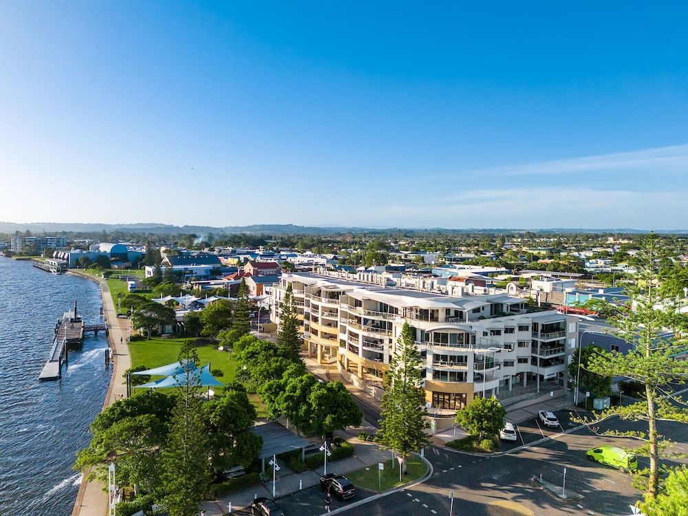 Riverside Apartments & Hotel Ballina