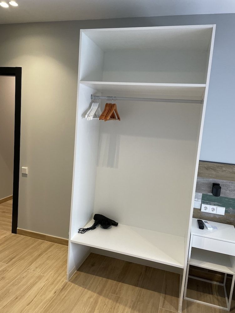 Hey Rooms Family Room 10