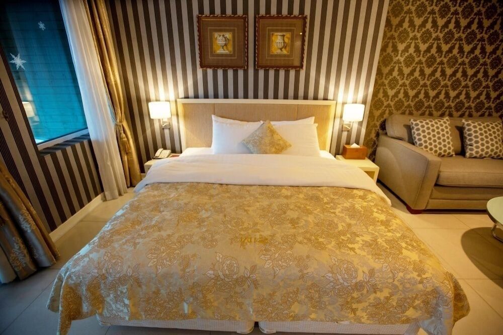 Hotel Wiz Superior Room