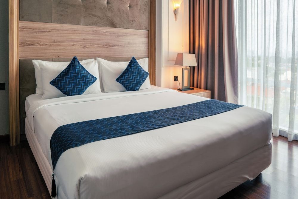 Azana Suite Hotel Antasari Deluxe Room, 1 King Bed