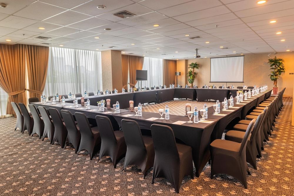 undefined Azana Suite Hotel Antasari 7