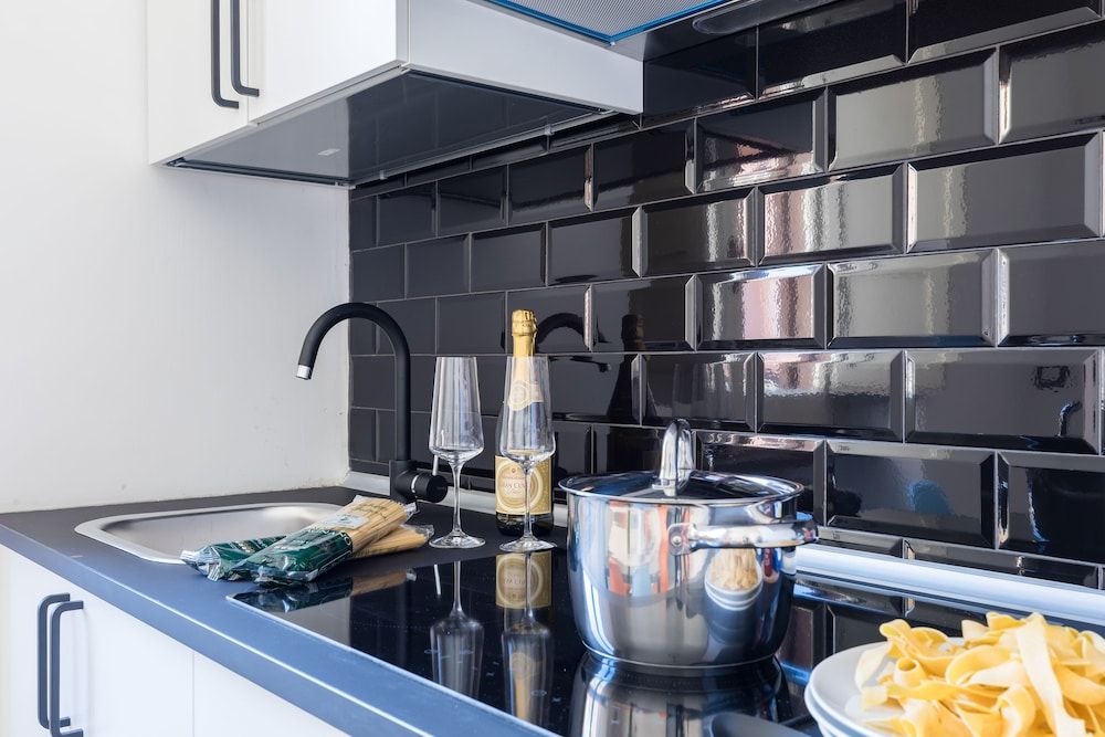 A World Aparts - 32 Modena Apartment, 3 Bedrooms 14