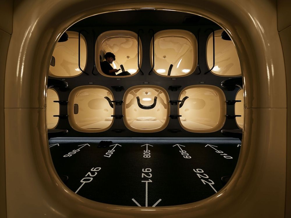 undefined 9h nine hours Nagoya station 8