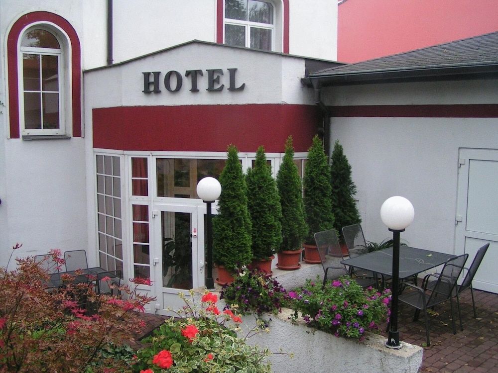 undefined Hotel Jerabek 8