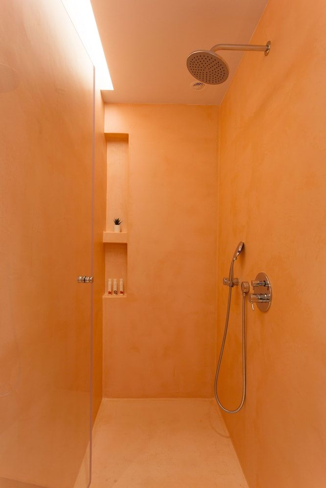 Artree Suites Deluxe Junior Suite 9