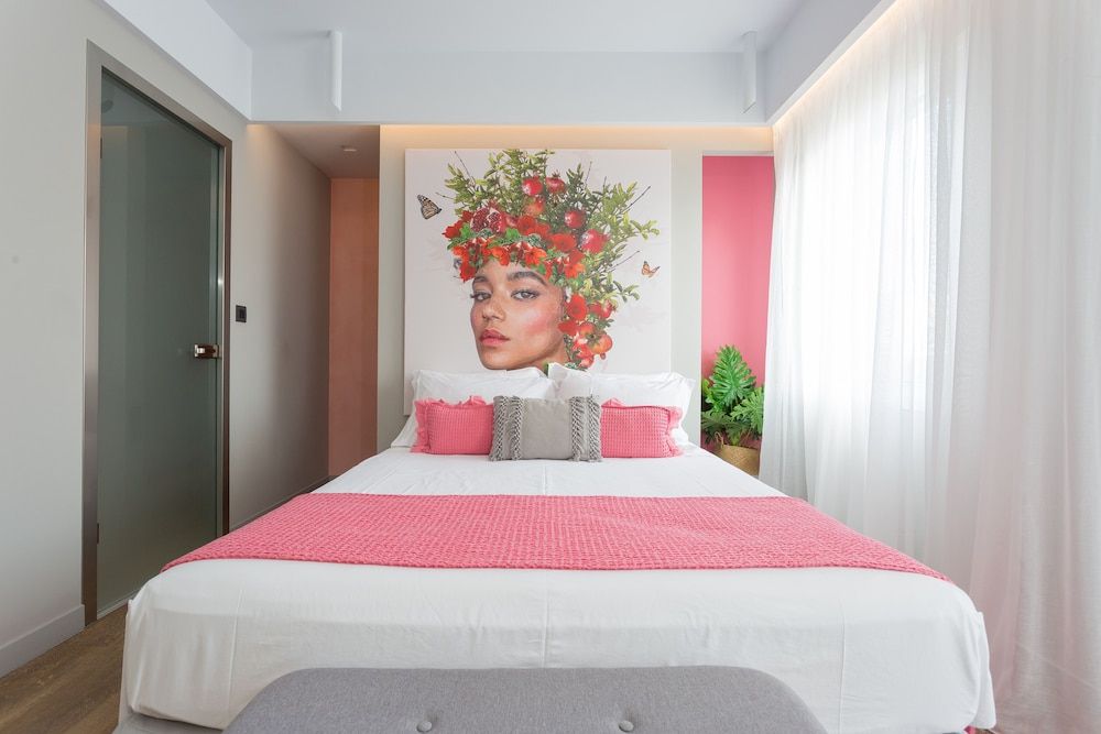 Artree Suites Deluxe Junior Suite 3