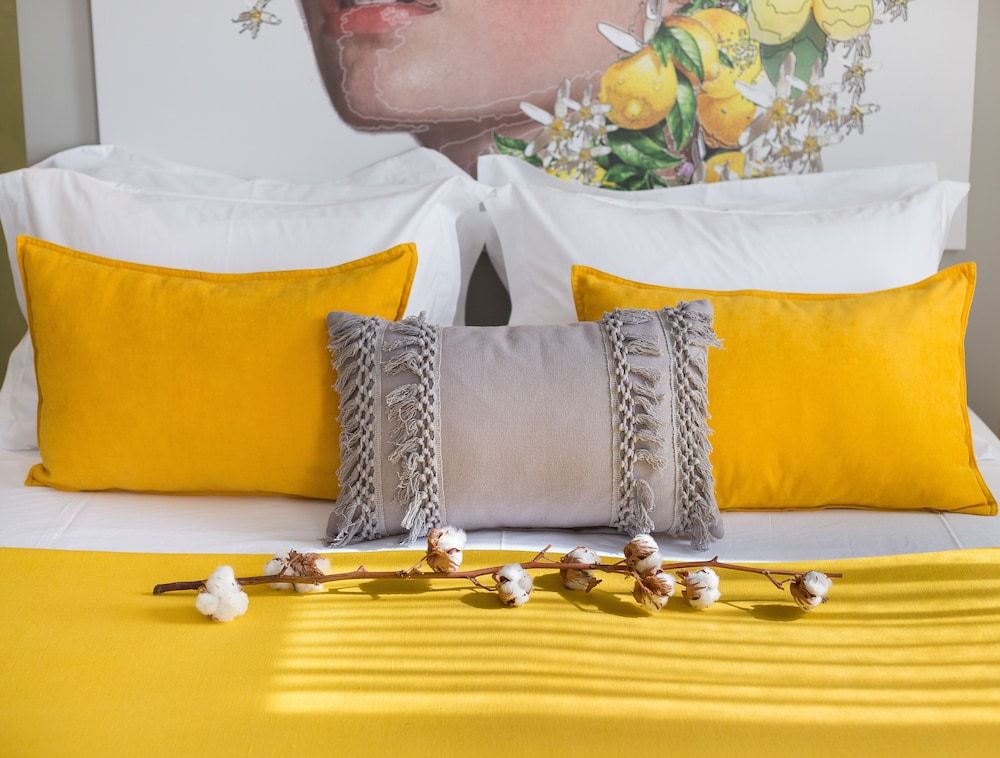 Artree Suites Deluxe Suite 6