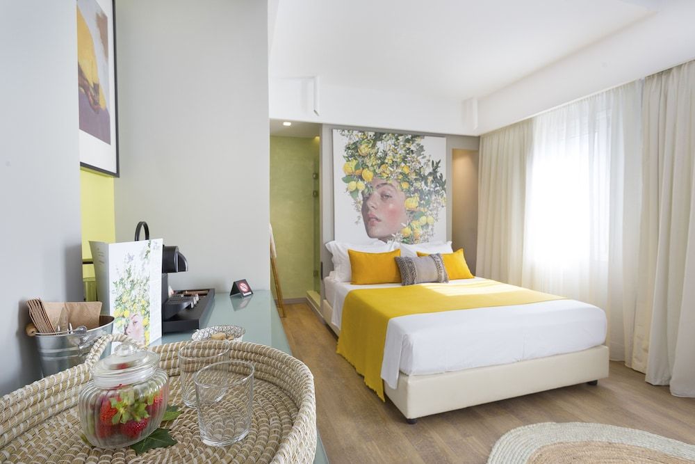 Artree Suites Deluxe Suite 5