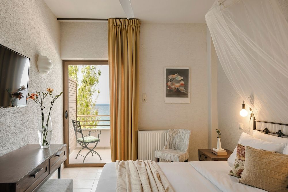 Double Room (Upper Floor)