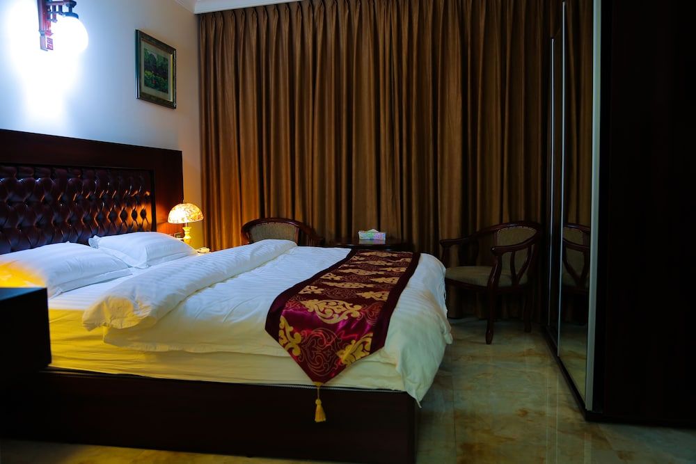 Qaser AlSultan Hotel Suites 
