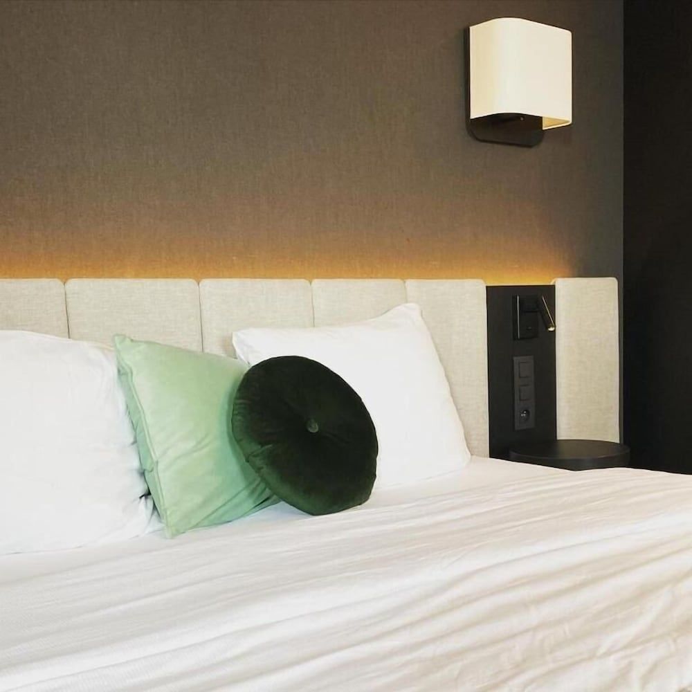 Factory Hotel Comfort Double Room 2