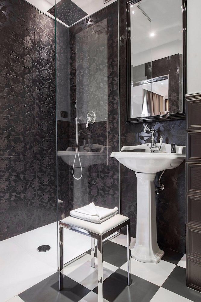 Hotel Lombardia Superior Double or Twin Room 10