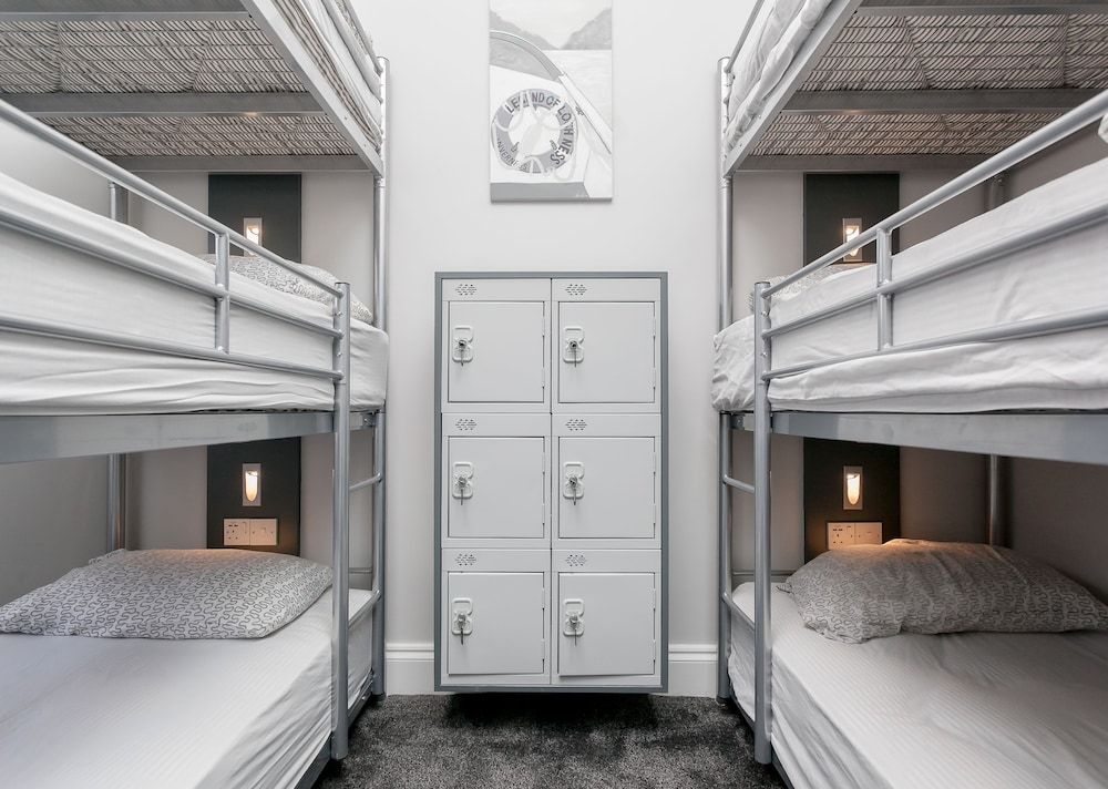 West End Hotel - Hostel Shared Dormitory, Mixed Dorm, Ensuite 3