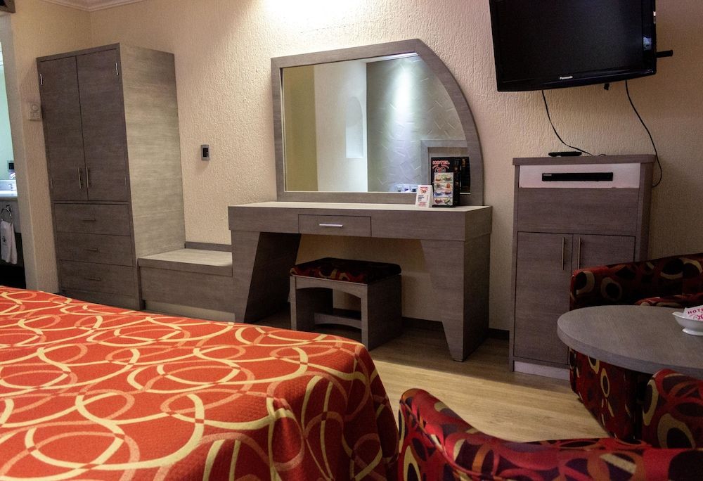 Hotel Ambos Mundos Standard Room, 1 King Bed 4