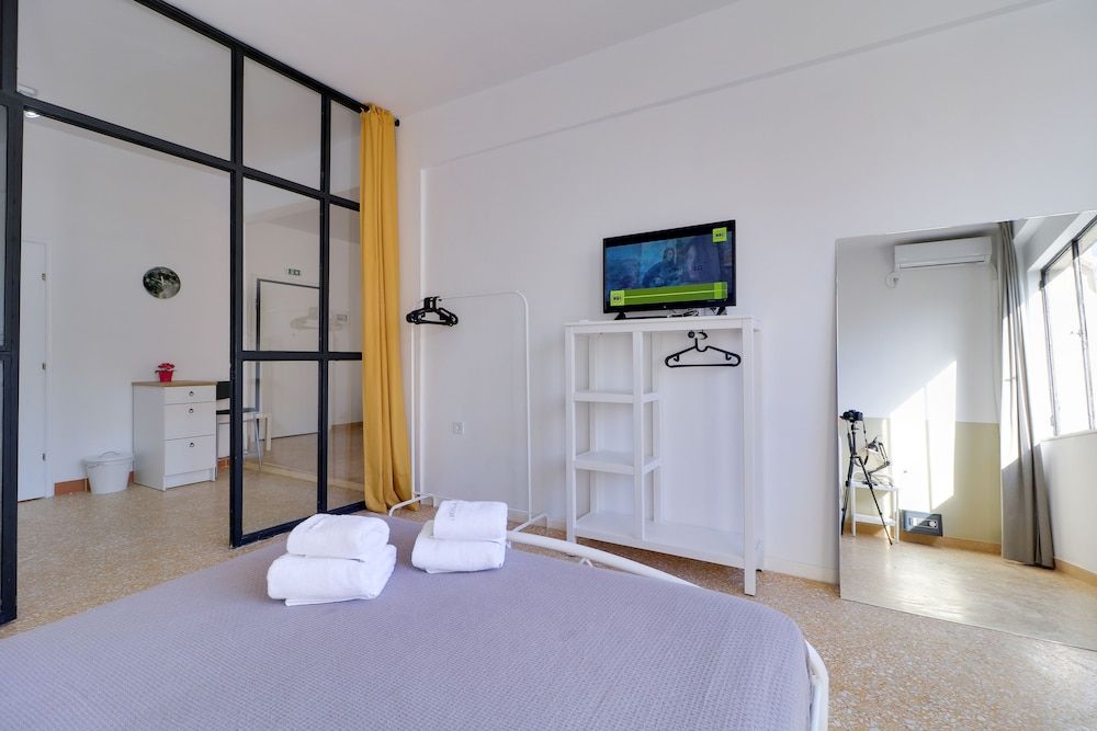 undefined athens.apartotel.1 7