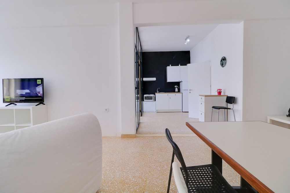 undefined athens.apartotel.1 3