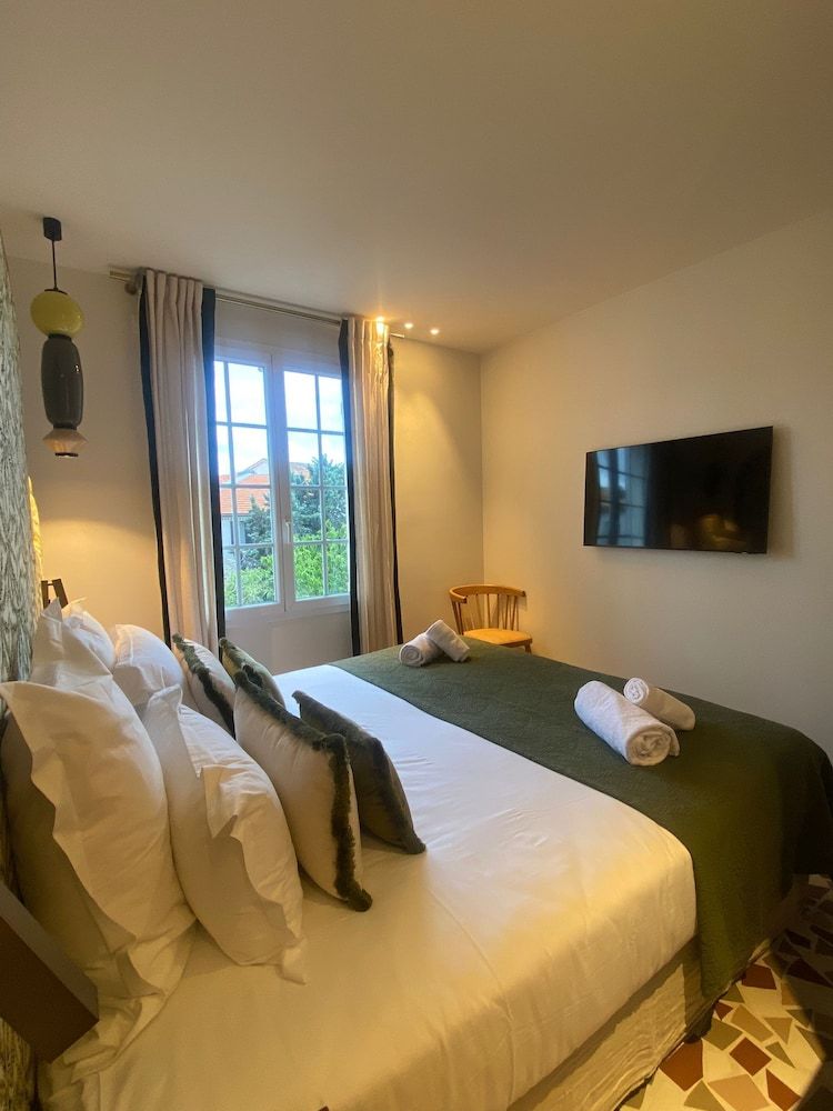 Basic Double Room