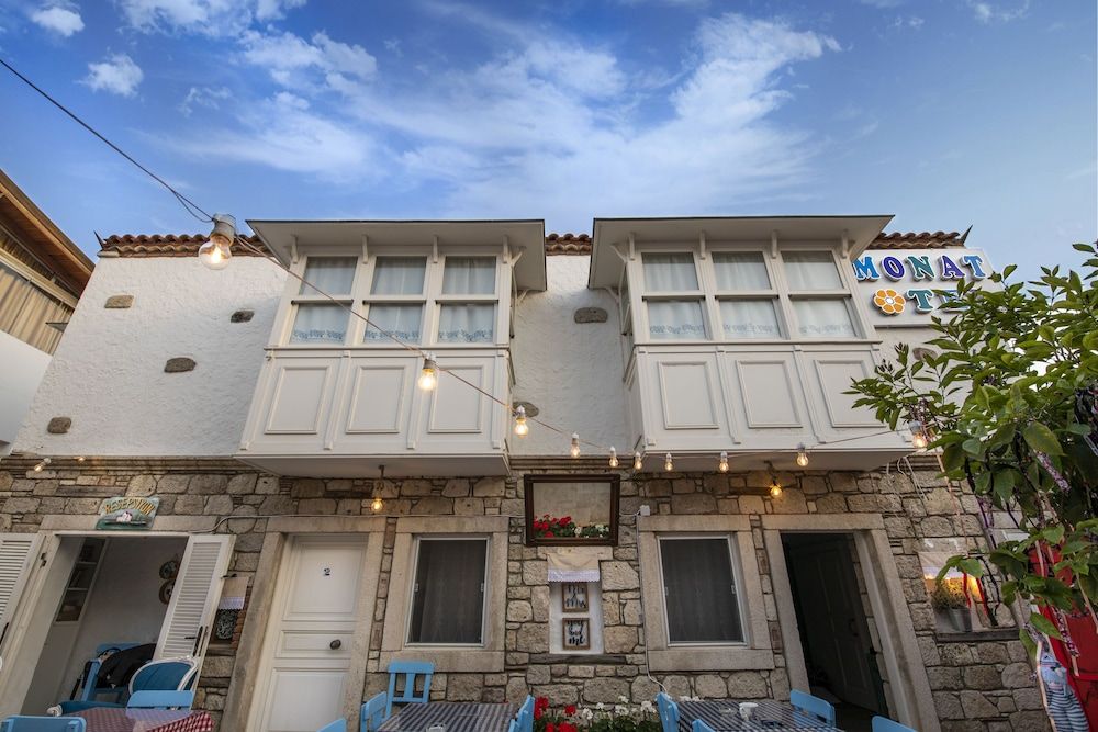 undefined Monat Otel Alacati 4