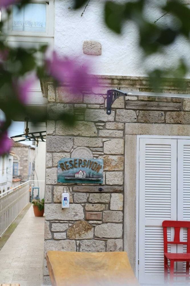 undefined Monat Otel Alacati 6