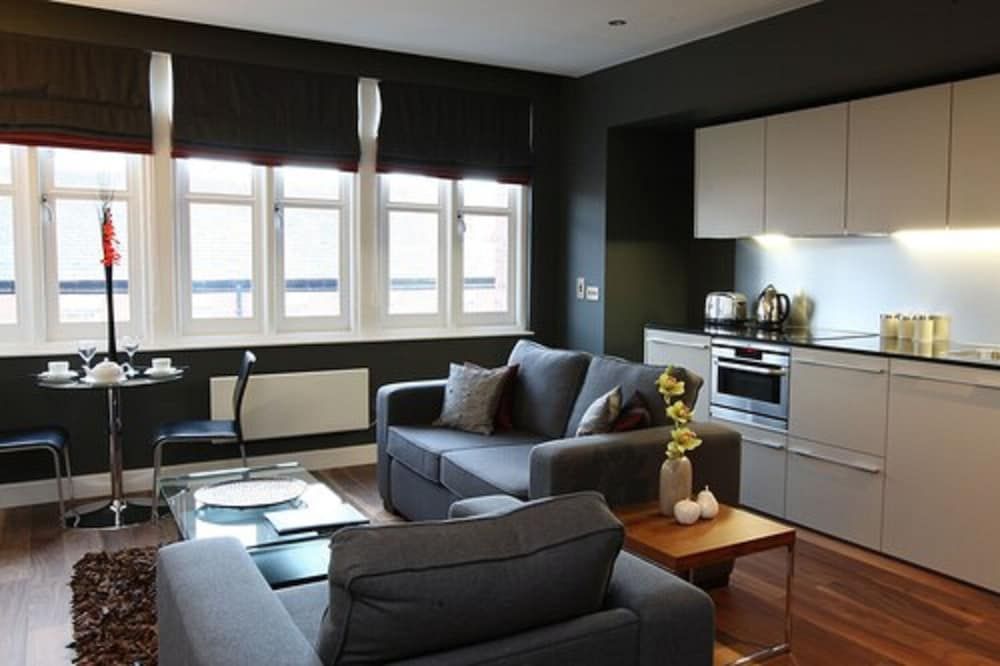 Luxury Apartment