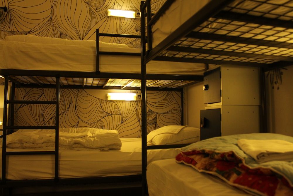 Basic Shared Dormitory, Women only