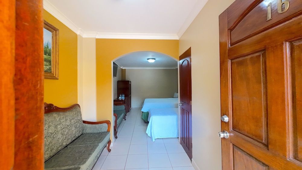 Comfort Triple Room