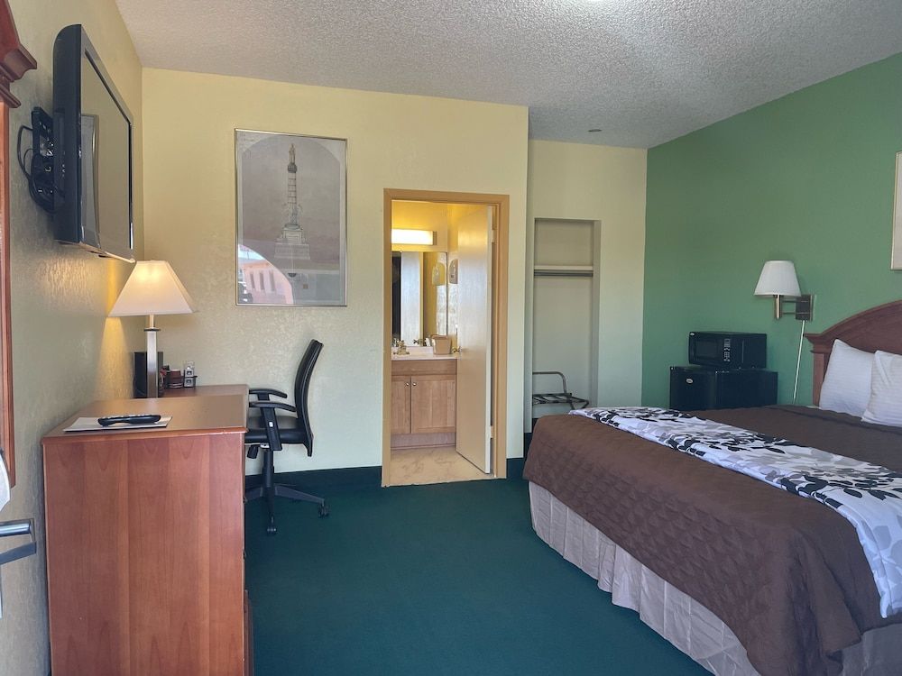 Relax Inn Single Room 2