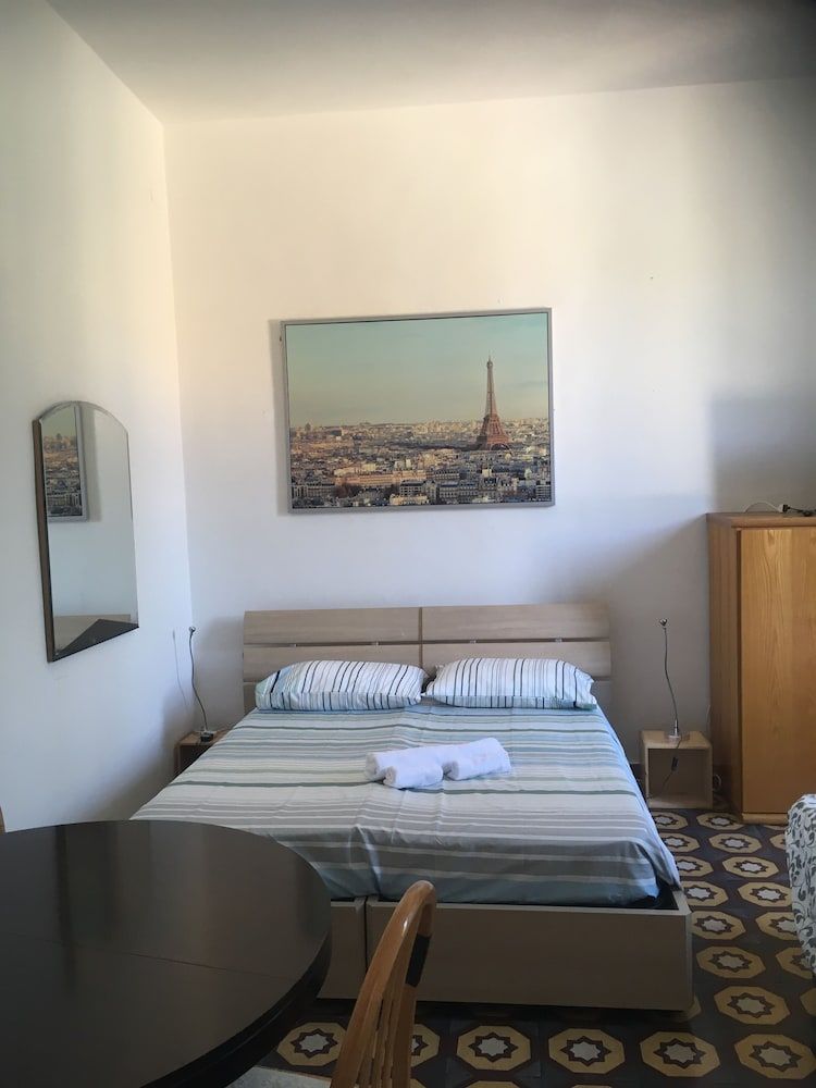 La Magnolia Studio 4