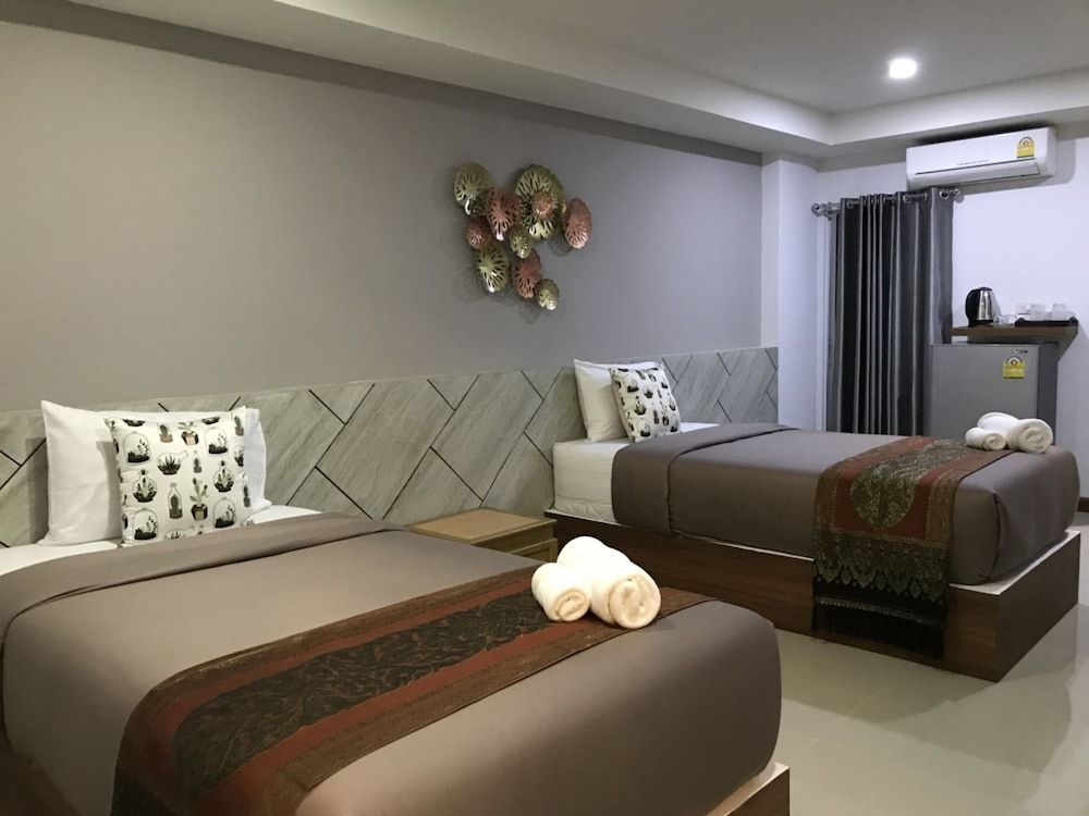 Wish Hotel Ubon Standard Room 7