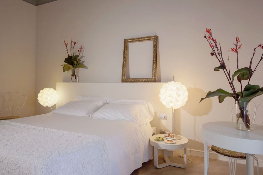 Deluxe Double Room, Balcony, Courtyard View