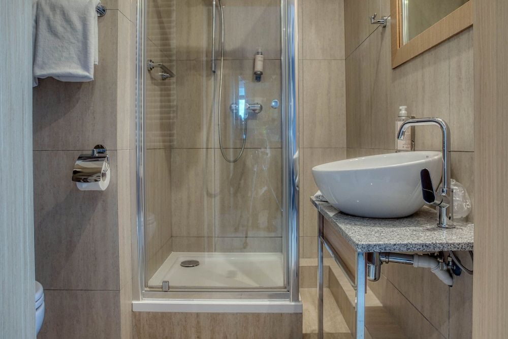 Marina Club Hotel Deluxe Studio (Family) 4