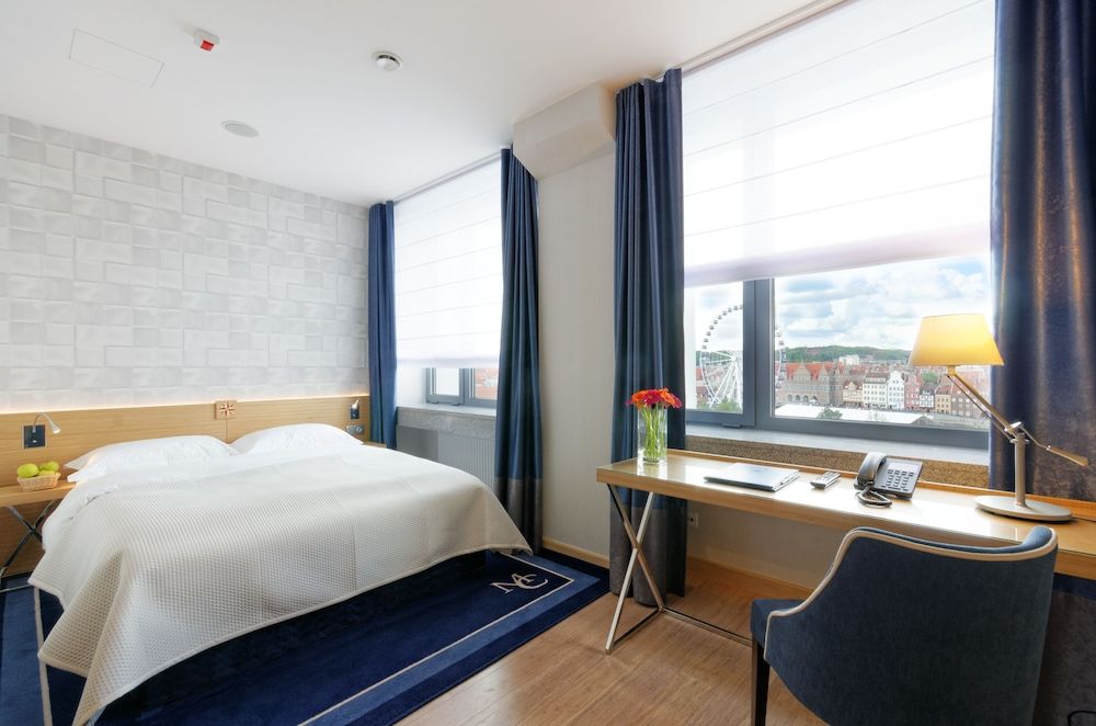 undefined Marina Club Hotel 3