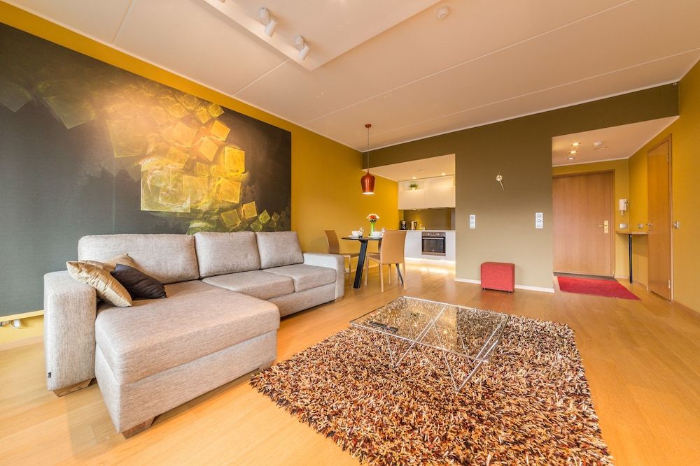 Deluxe Apartment