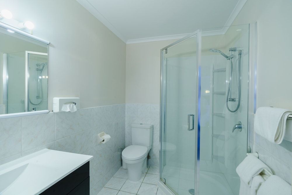 Anchorage Motor Lodge Suite, 2 Bedrooms 3