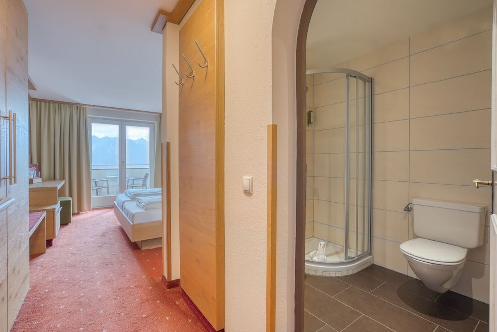 Schillerkopf Alpinresort Standard Double Room, Balcony, Mountain View 2