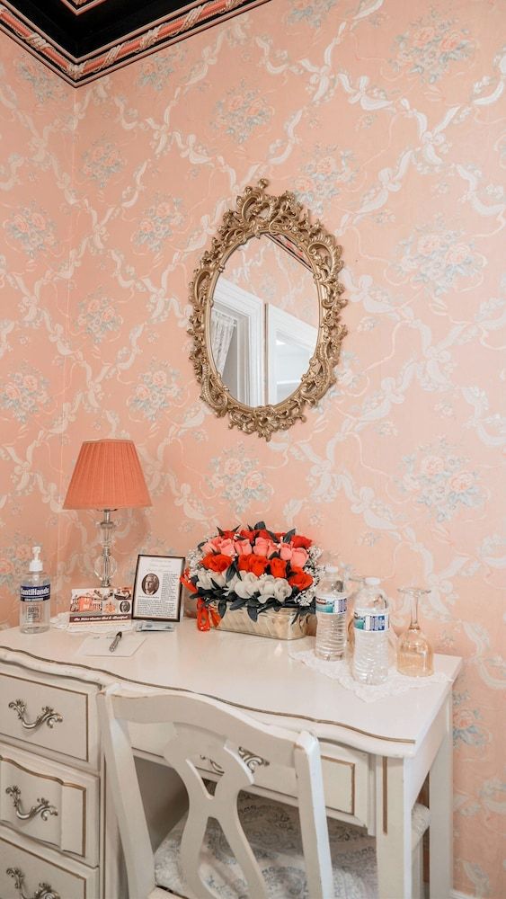 Heber Senator Bed and Breakfast Rose Room 2