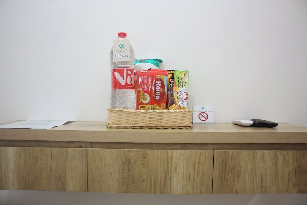 Urban Hotel Serpong Family 1 Bedroom 14