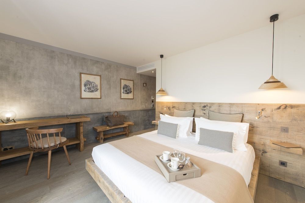 Double Room (Cabane)