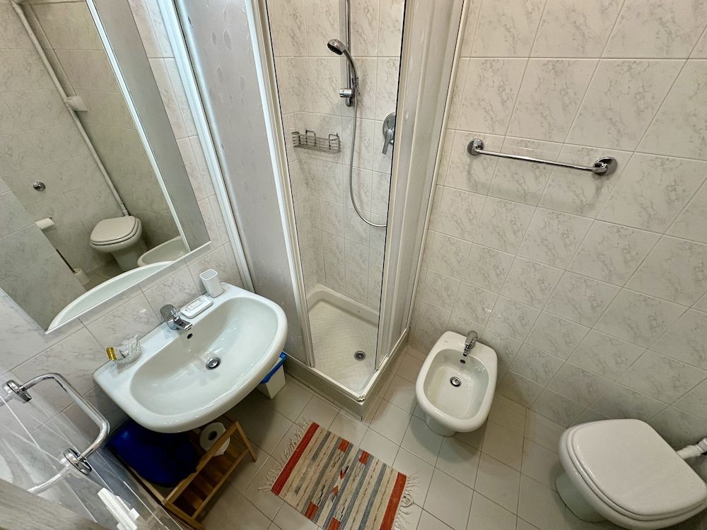 Via Del Santo Family Room 11