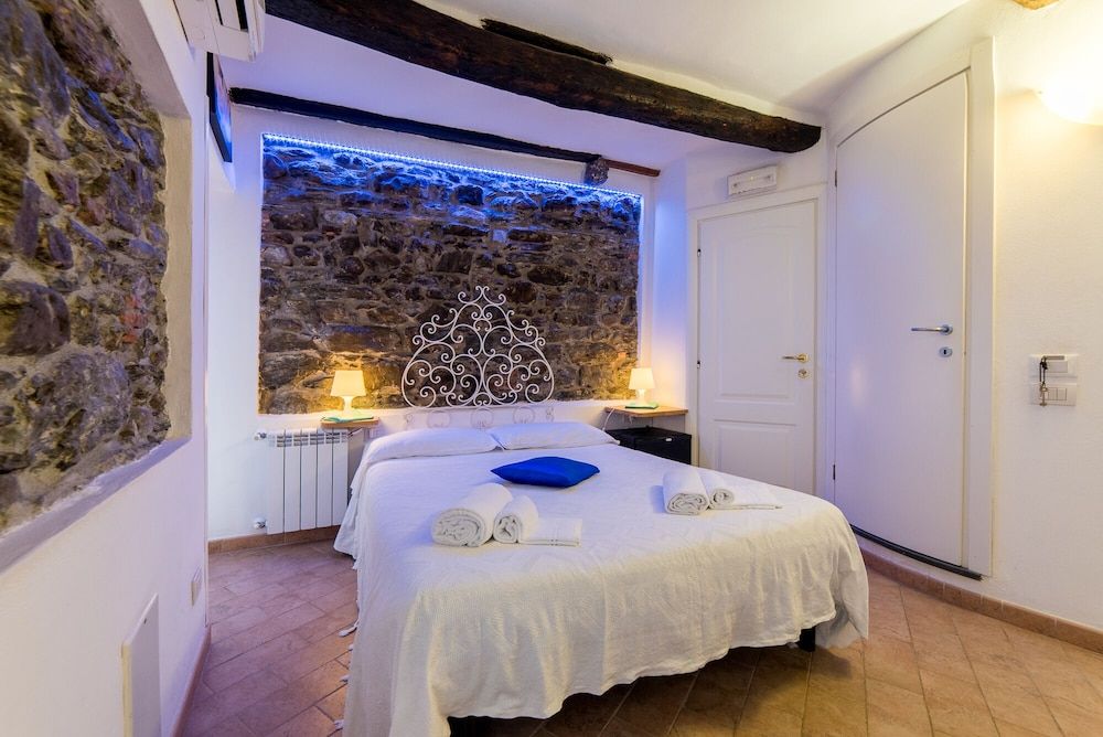 Via Del Santo Deluxe Double Room 3