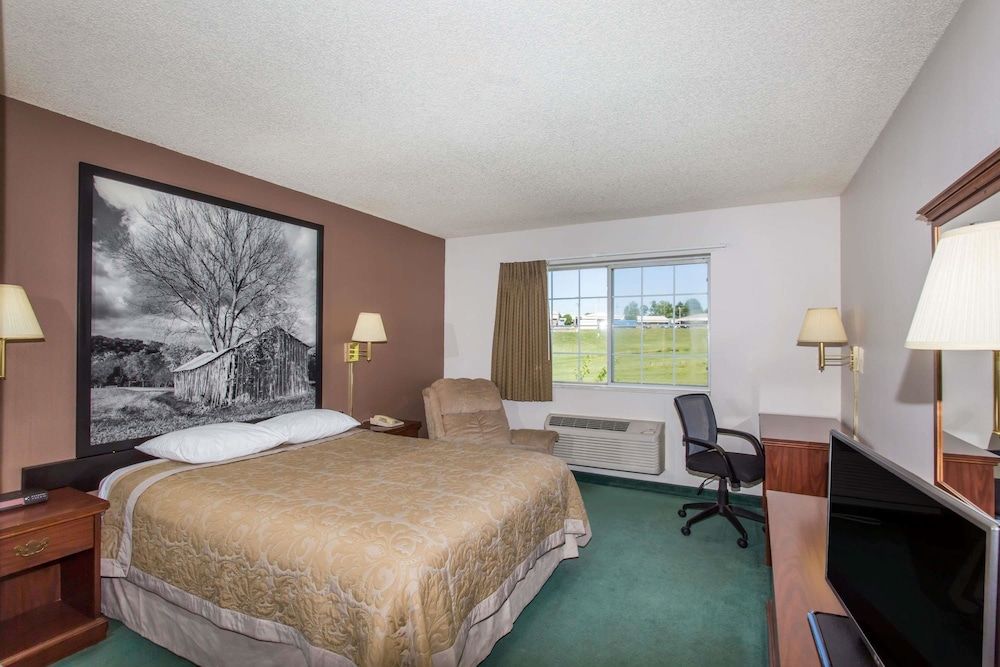 Room, 1 Queen Bed, Non Smoking