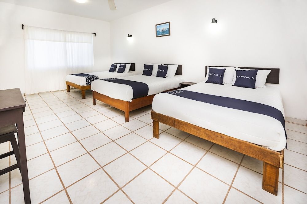 Standard Room (Three beds, with View)