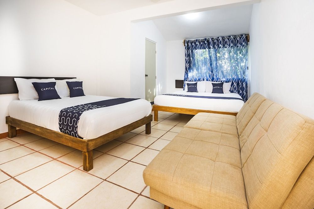 Standard Room, 2 Double Beds (With View)