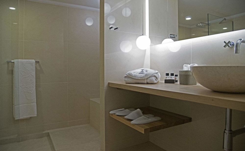 Four Streets Athens Apartment (Apeliotis, Acropolis View) 10