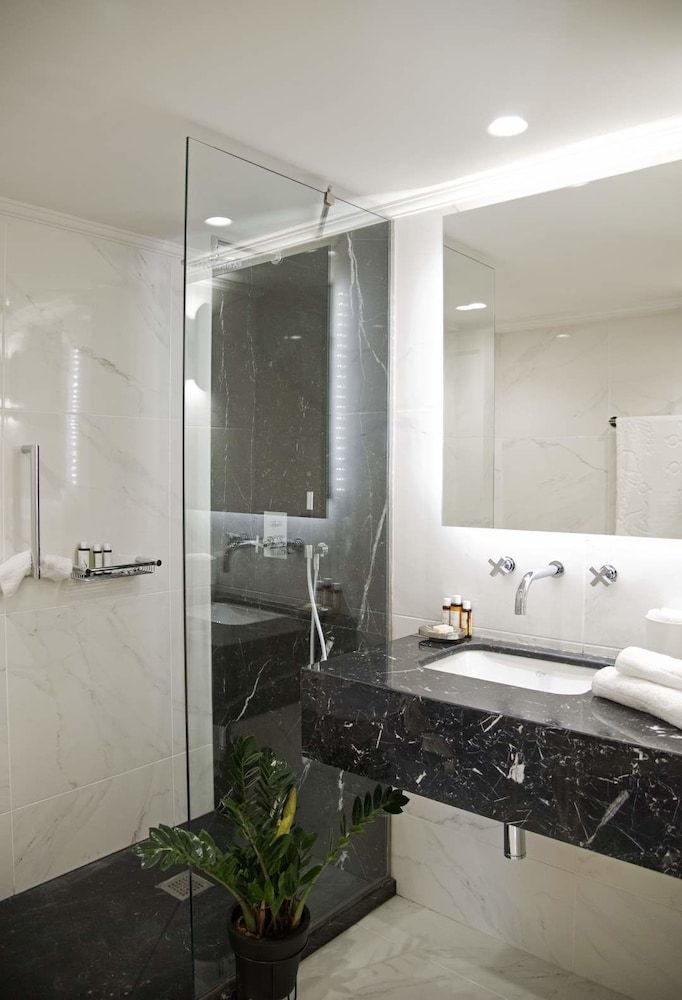 Four Streets Athens Four Streets Estate 6