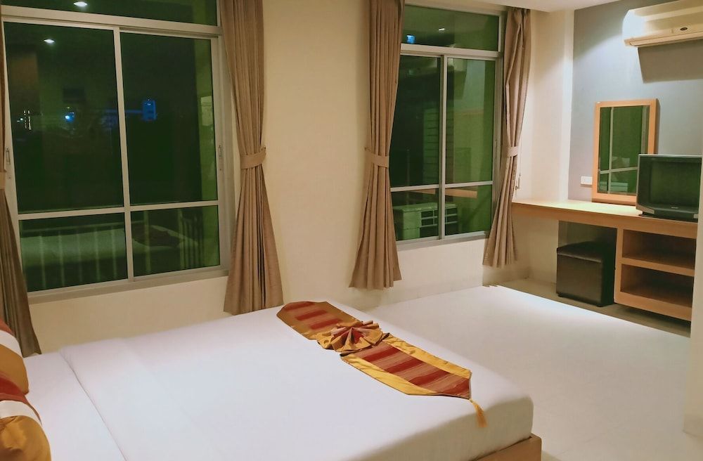 undefined Sena house Paholyothin30 7