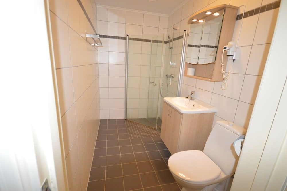 Basic Single Room